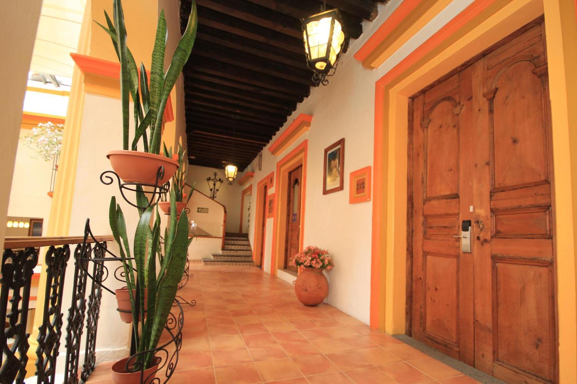 Hotel Ciudad Real Centro Historico San Cristóbal de Las Casas Dış mekan fotoğraf